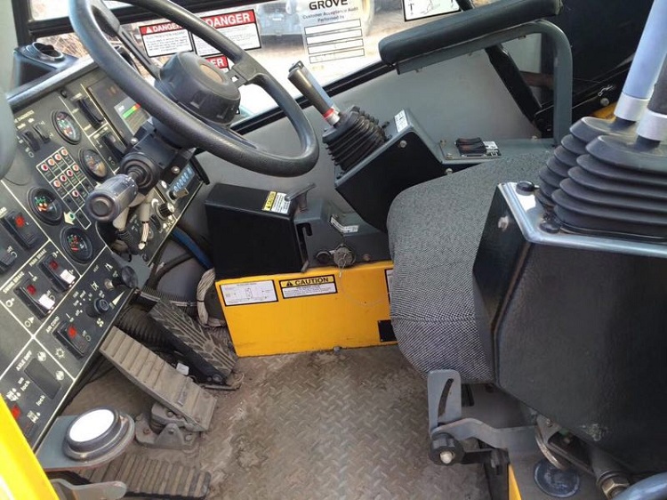 Used 50ton Crane Grove RT700E Rough Terrain Crane for sale